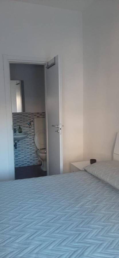 Corneliaguesthouse Rzym Zewnętrze zdjęcie